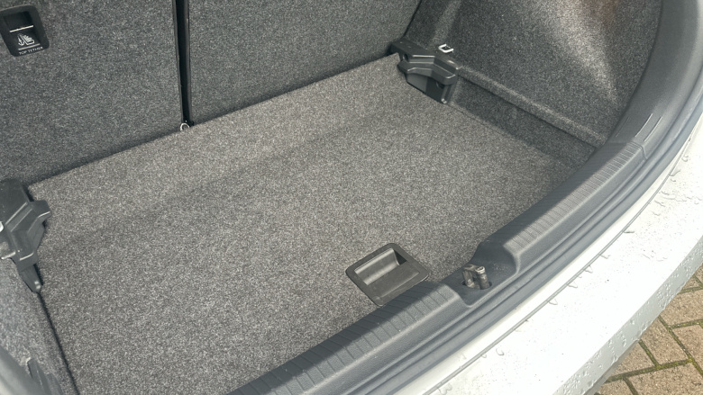 Volkswagen Polo 1.0 TSI 95 SE 5dr Petrol Hatchback